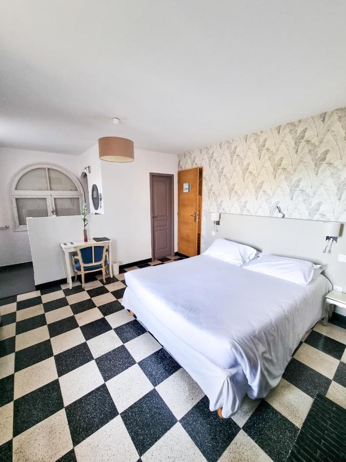 HOTEL VILLA LES ORANGERS OLMETO (CORSICA) 3* (Francia) - da 93 €